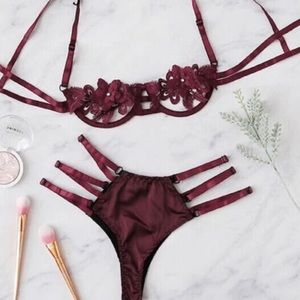 Underwire hollow out bra set lingerie